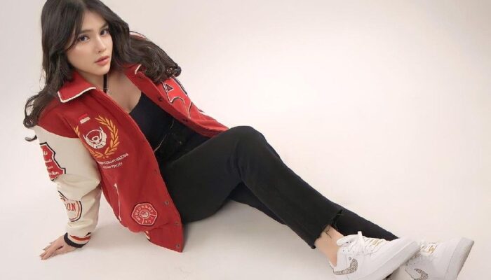 Davina Karamoy Makin Terbuka dengan Ardhito