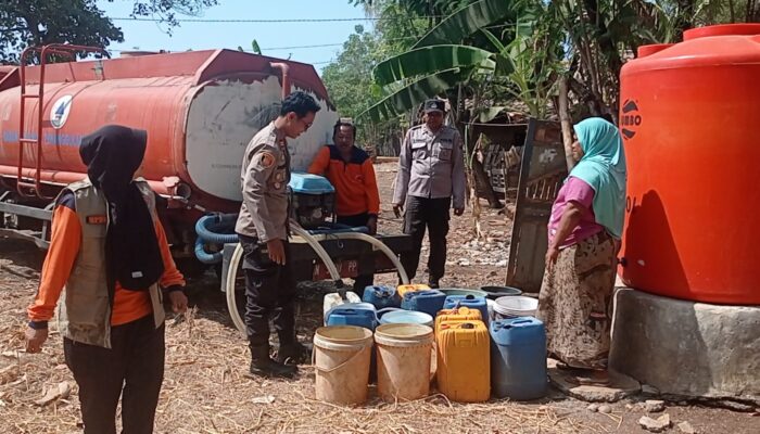 Dua Dusun Terima Air Bersih