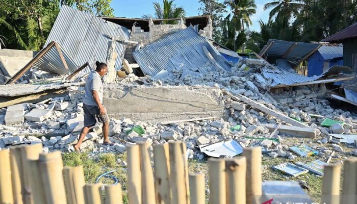 3.002 Gempa Susulan Guncang NTT