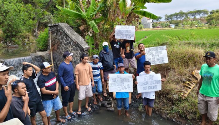 Diduga Dampak Limbah, Warga Keluhkan Kualitas Air
