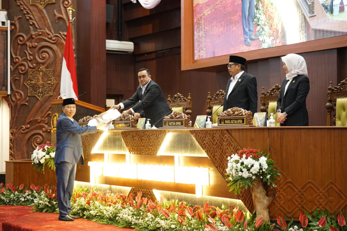 dprd jatim
