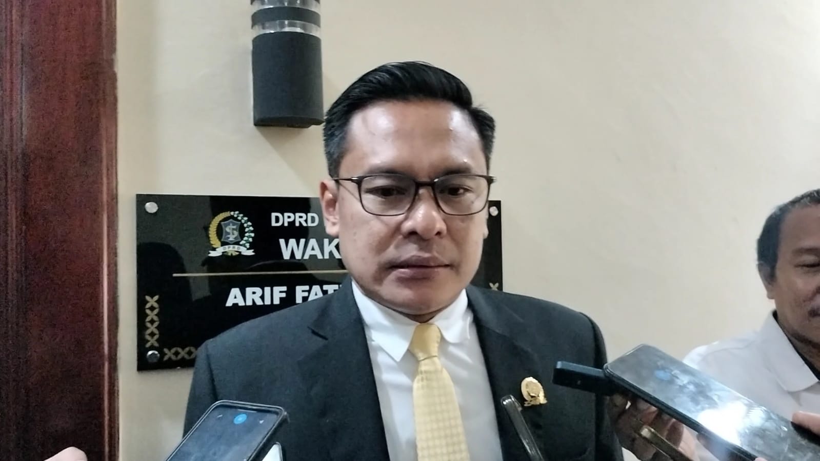 tol tengah kota