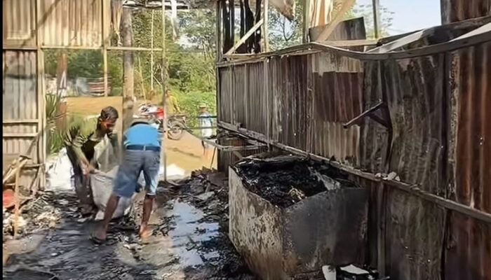 Dua Minggu Tutup, Kafe Alam Teduh Pacet Ludes Terbakar