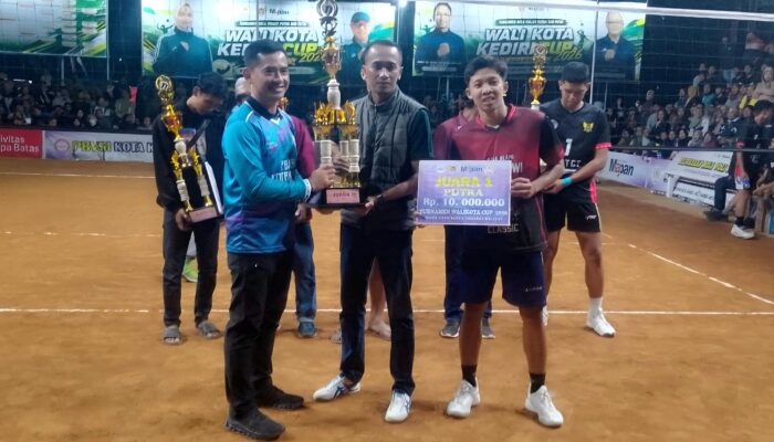 Tundukkan Betet dalam Final Dramatis, Ngampel Juara Turnamen Voli Wali Kota Kediri Cup 2026