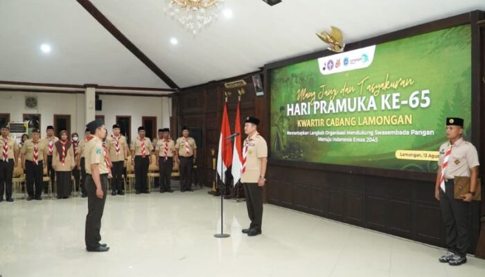 Kwarcab Pramuka Lamongan Gelar Ulang Janji, Bupati Yuhronur Ajak Pramuka Terus Beradaptasi