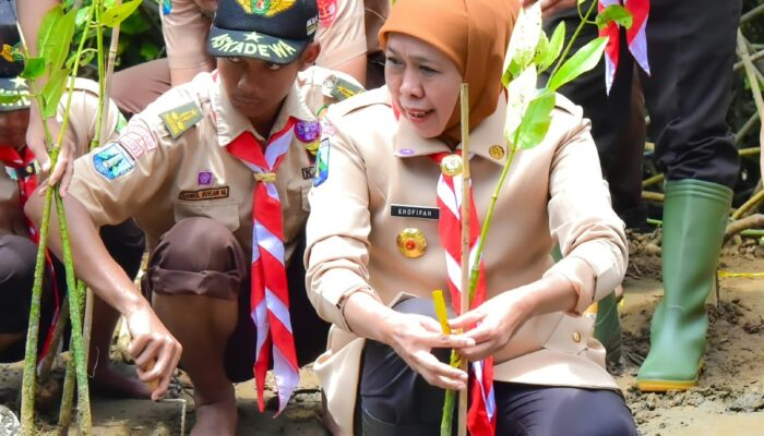 Hari Pramuka Ke-65, Gubernur Khofifah Ajak Anggota Pramuka Dorong Swasembada Pangan Nasional