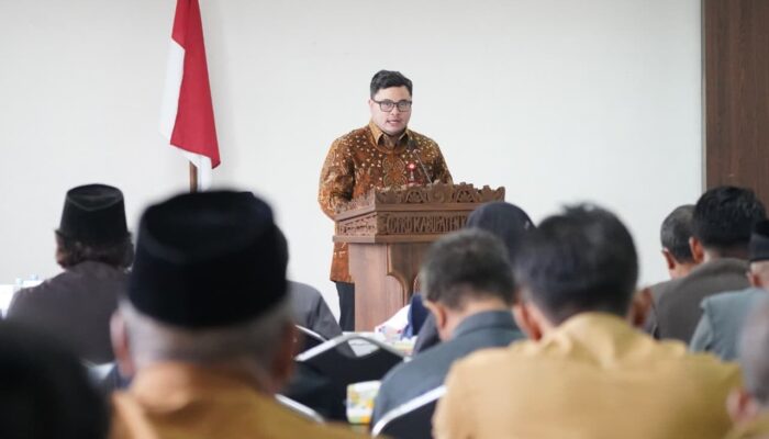 Bupati Kediri Ajak Doakan Korban Bencana NTT