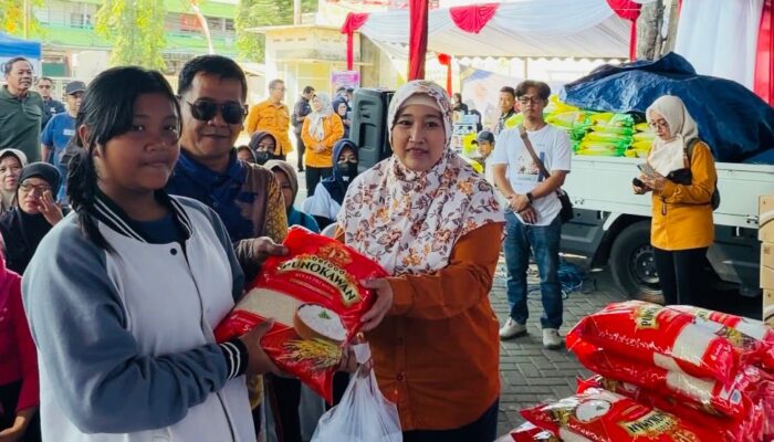 Pasar Murah Pemprov Jatim Digelar di Mojoroto, Sembako Dijual di Bawah Harga Pasar