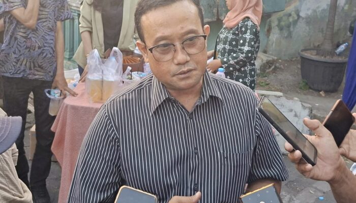 Blegur Prijanggono Ajak Warga Surabaya Adukan Layanan Publik via Medsos