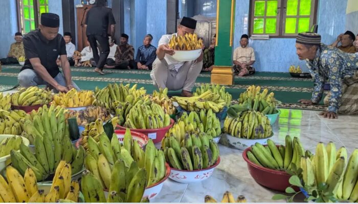 Merawat Tradisi Maulid Nabi di Durenan Magetan