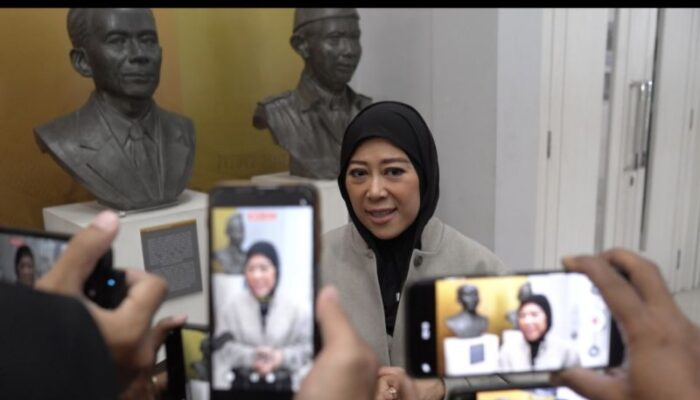Menkomdigi Hormati Proses Hukum Kasus Internet Tak Berizin di Mentawai
