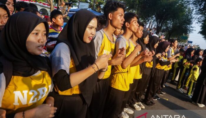 1.000 Difabel Baca Proklamasi dengan Bahasa Isyarat, Pecahkan Rekor MURI