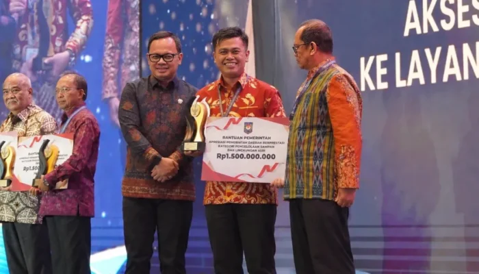 Pemkot Blitar Boyong Rp3 Miliar Insentif Penghargaan Nasional