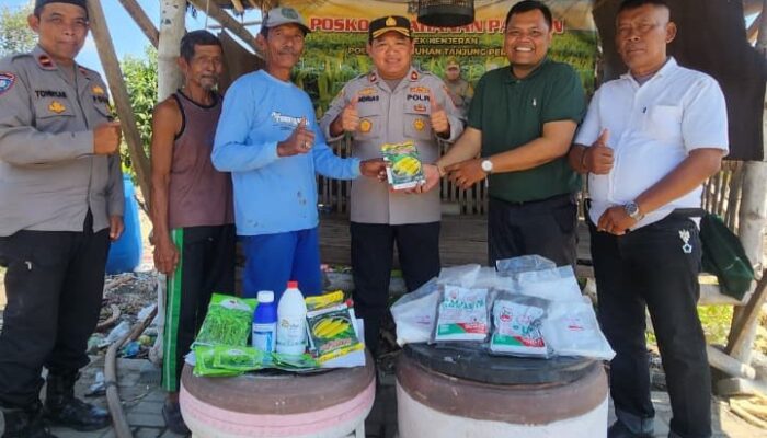 Perkuat Ketahanan Pangan di Kenjeran, Polres Tanjung Perak Salurkan Bibit, Pupuk, dan Obat Pertanian