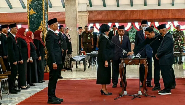 Sanusi Lantik 166 ASN