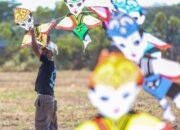 Eri Cahyadi Buka Surabaya Kite Festival 2026, Bidik Ikon Wisata