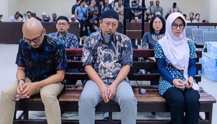 Tiga Mantan Pejabat Pelindo Bantah Korupsi Pengerukan Pelabuhan Tanjung Perak