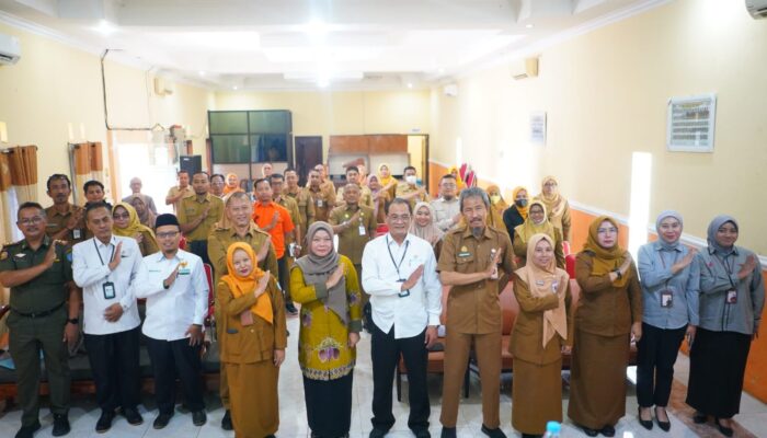 Tekan Kemiskinan dengan Tiga Pilar