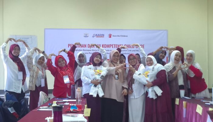 Kadin Jatim Cetak Tenaga Child Care Bersertifikat, Buka Peluang Karier bagi Generasi Muda