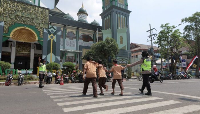 Srikandi Care Polres Lamongan, Inovasi Polwan Dekatkan Pelayanan dengan Masyarakat