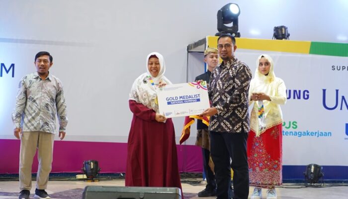 Prestasi SMAMDA Sidoarjo: Dua Guru Raih Emas dan Perak Guru Berprestasi ME Award 2026