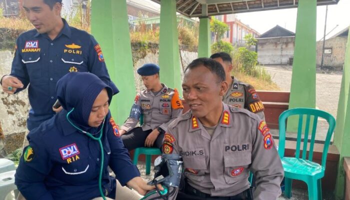 Polres Probolinggo Periksa Kesehatan Personel Pengamanan Bromo Pascakarhutla