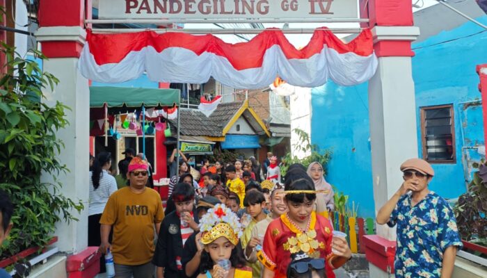 Bukan Sekadar Parade Kostum, Karnaval Agustusan RW 7 Tegalsari Jadi Simbol Gotong Royong Warga