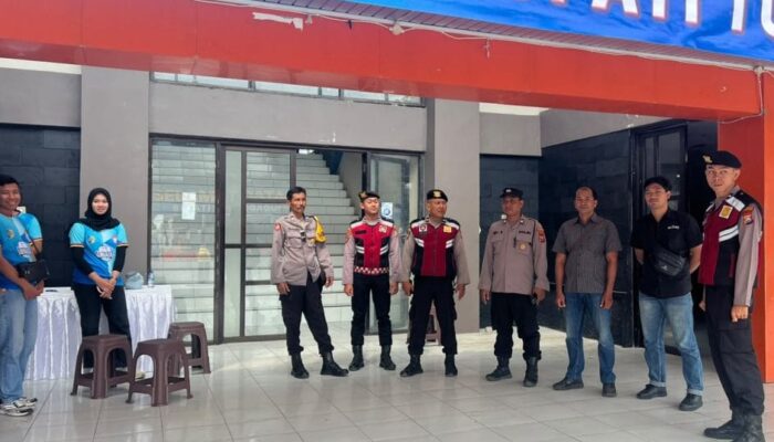 Polsek Tulungagung Kota Kawal Indomaret Volleyball Tournament 2026 di GOR Lembu Peteng