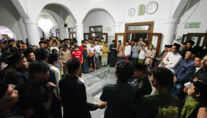 Melestarikan Tradisi Sebar Koin di Jamsaren, Kultur Peringatan Maulid Nabi Berpotensi Jadi Wisata Religi