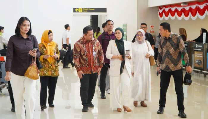 Meutya Hafid Bahas AI dan Literasi Digital di Muktamar ke-35 NU