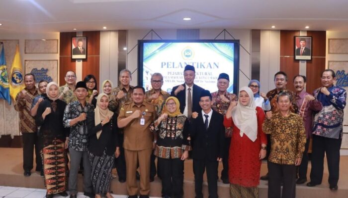 Pimpinan Baru SMP-SMA Dr. Soetomo Dilantik, Disdik Surabaya Dorong Sekolah Berdampak