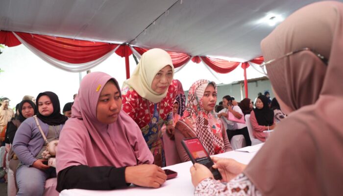 Pemkot Surabaya dan KPTDP Perkuat Perlinsos Digital untuk Penyaluran Bansos yang Transparan dan Tepat Sasaran