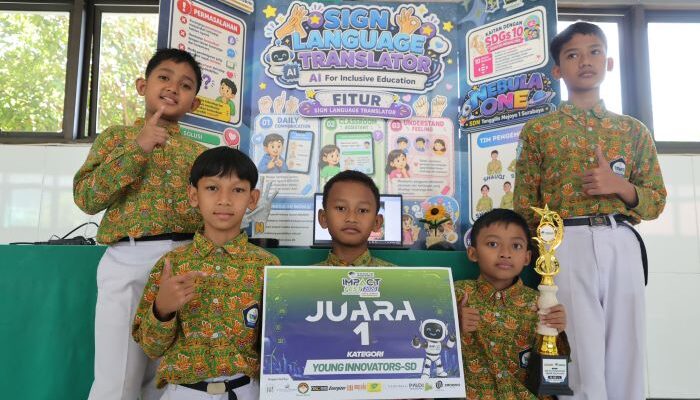 Siswa SDN Tenggilis Mejoyo I Surabaya Ciptakan Aplikasi Penerjemah Bahasa Isyarat Berbasis AI, Juara Impact Fest 2026