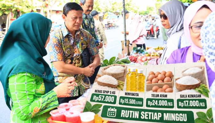 Warga Serbu Pangan Murah