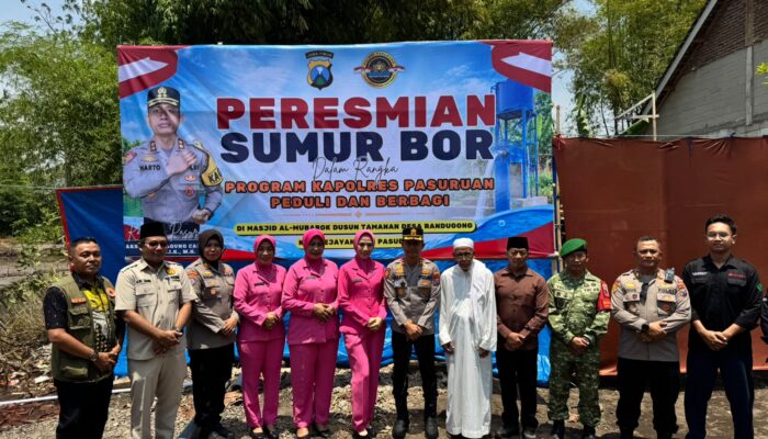 Sumur Bor Bantu Warga Kejayan