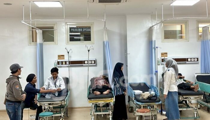 Cegah Dehidrasi Lanjutan, Santri Korban MBG di Sidoarjo Kembali Dievakuasi ke Rumah Sakit