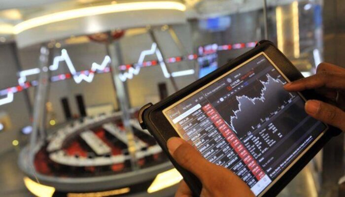 IHSG Jatuh 1,69 Persen, 533 Saham Melemah