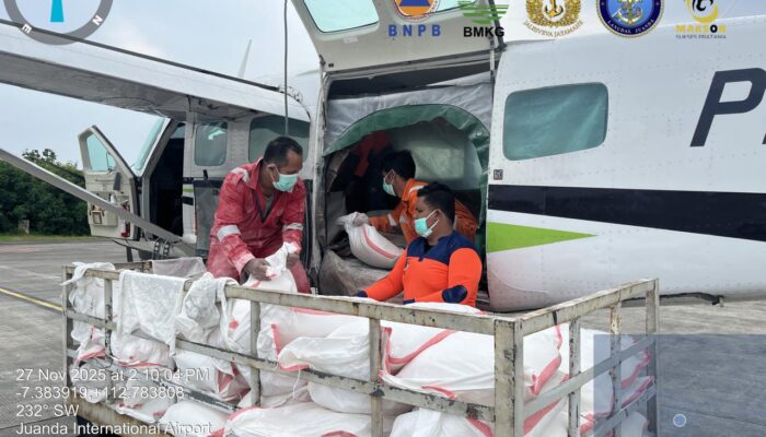 Hujan Buatan Mulai Redam Karhutla