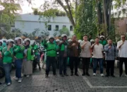 Gandeng 100 Ojol Surabaya, Cahyo Harjo Prakoso Dorong Budaya Tertib Lalu Lintas