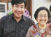 Guruh Wafat, PDIP Kibarkan Bendera Setengah Tiang