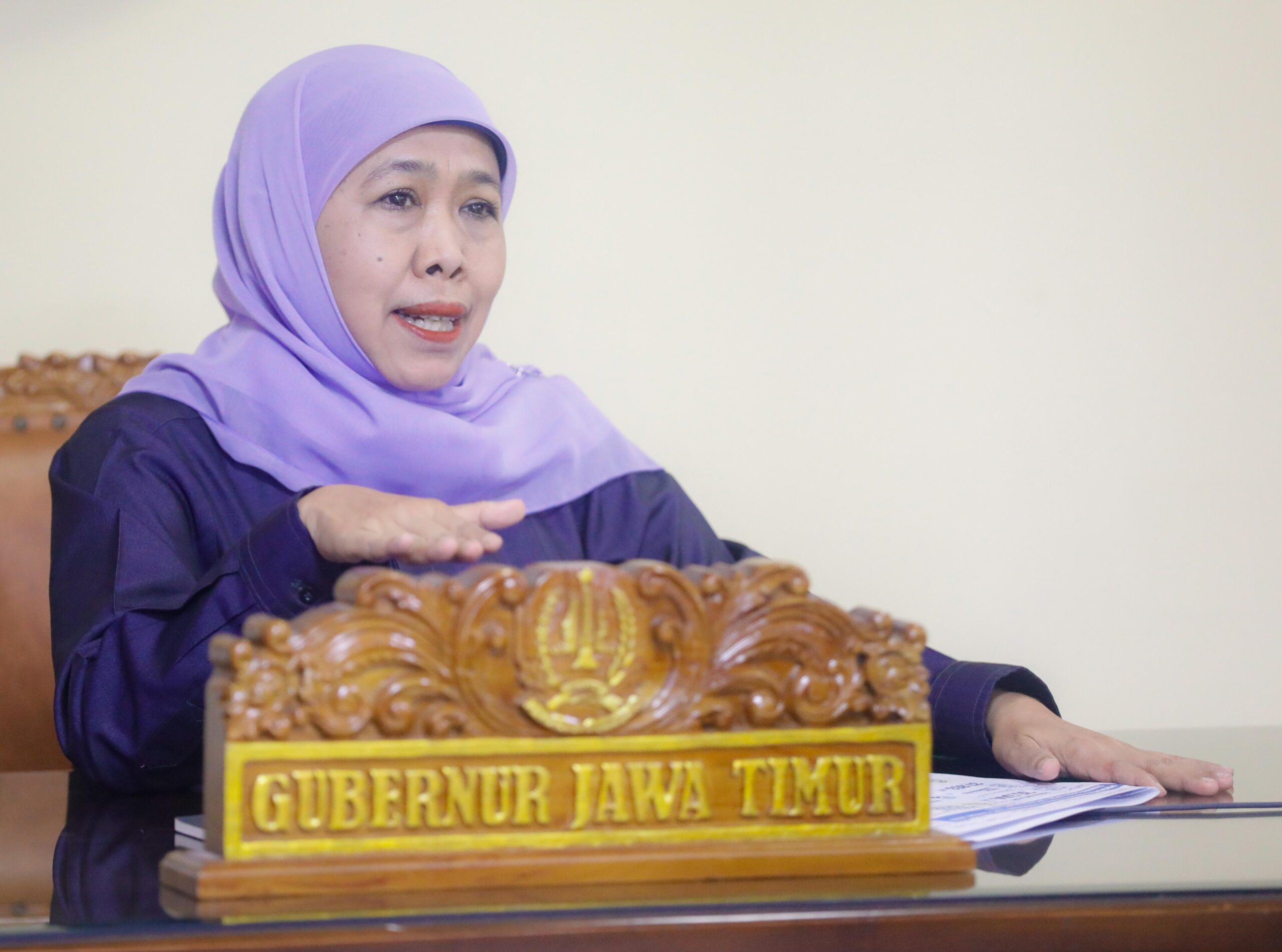 Gubernur Khofifah