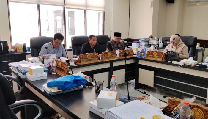 Raperda Jamsostek Surabaya: Pansus Minta Kriteria Pekerja Rentan Dipertegas, Iuran Magang Ditanggung Inisiator