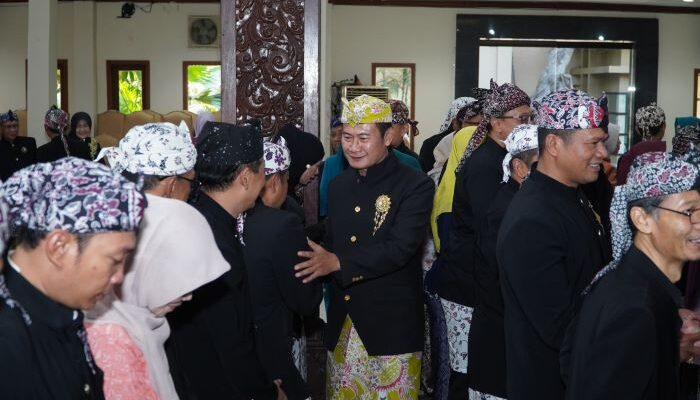 Bupati Lamongan Lantik 60 Pejabat, Tekankan Penguatan Kinerja Pemerintahan