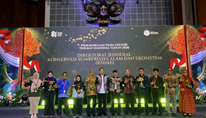 Borong 7 Juara Wana Lestari Nasional 2026, Khofifah Apresiasi Gerakan Kelestarian Hutan Jatim