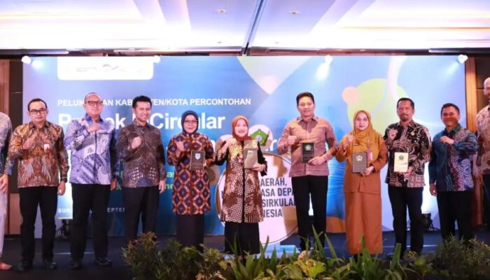 Tangani 892 Ton per Hari, Sidoarjo Ditunjuk Jadi Pilot Project Penanggulangan Sampah Plastik