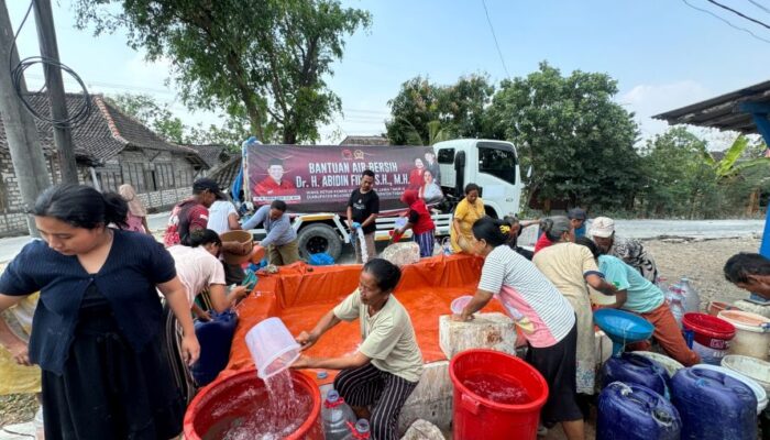 262 Ribu Liter Air Bersih Disalurkan ke 52 Titik di Bojonegoro