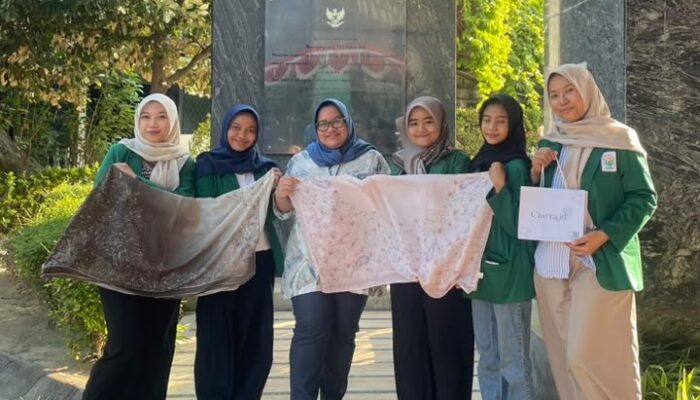Mahasiswa Unusa Hidupkan Motif Batik Ciamis Lewat Hijab