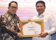 Raih Jamsostek Award, Pemkab Sidoarjo Cetus Program Satu ASN Melindungi Satu Pekerja Rentan