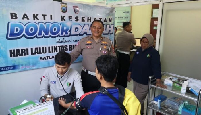 Sambut Hari Lalu Lintas Bhayangkara, Satlantas Polres Lumajang Gelar Cek Kesehatan Gratis Driver Ojol