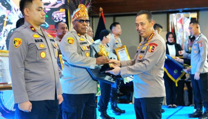 Kapolri Minta Personel Berprestasi Dapat Pengembangan Karier